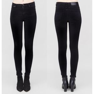NWT OAK NYC Black Mid Rise Slim Skinny Jeans $145